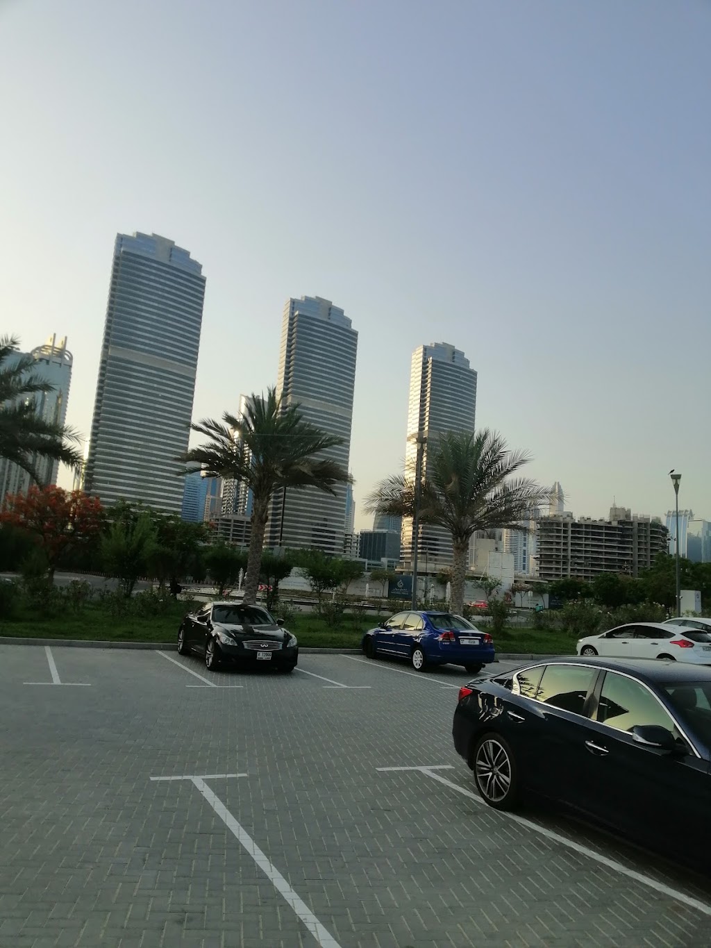 Typical homes in Jumeirah Park