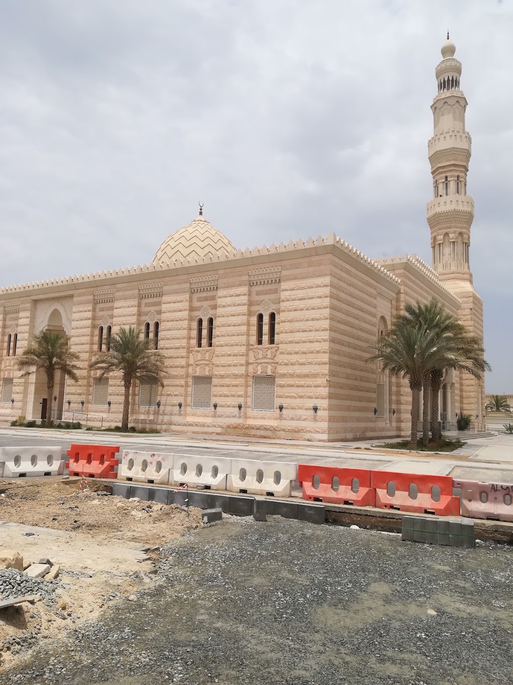 Khalifa City photo 2